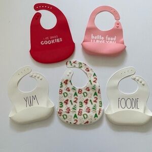 Colorful Silicone Baby Bib Set